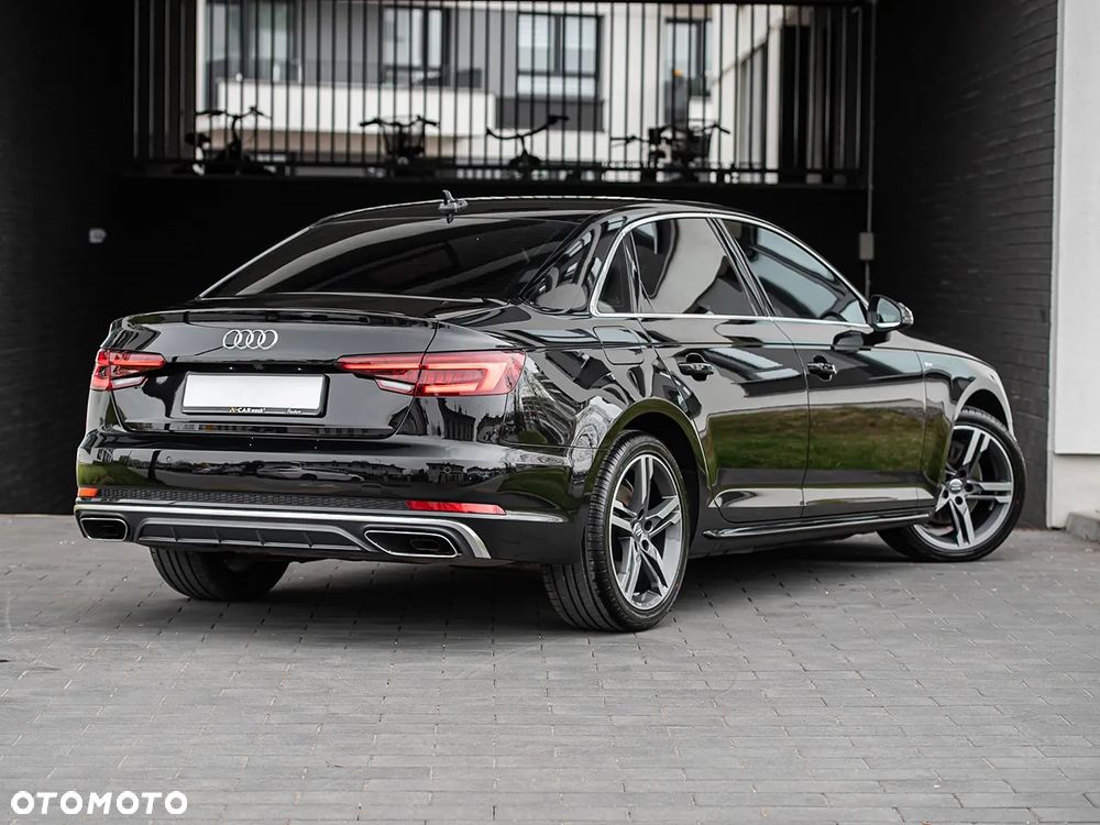 Audi A4 Limousine 35 TFSI S tronic S line - 13