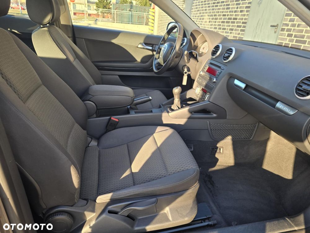 Audi A3 3-drzwiowe 2.0 TDI Quattro Ambiente - 22