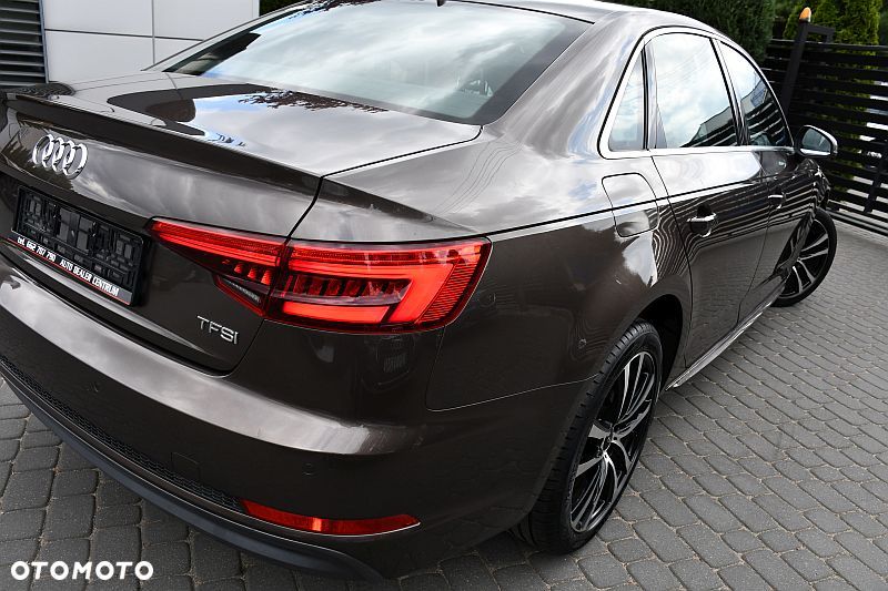 Audi A4 Limousine 1.4 TFSI Sport - 31