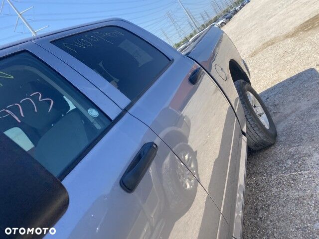 RAM 1500 5.7 Quad Cab Laramie - 38