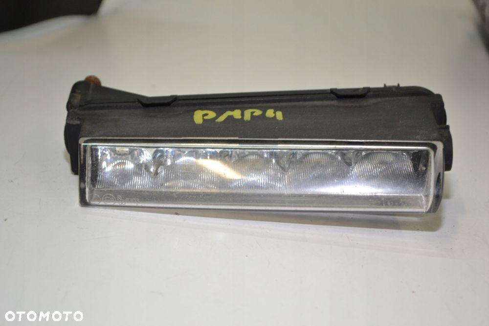 MERCEDES ACTROS MP4 HALOGEN LED PRAWY A9608201056 - 1