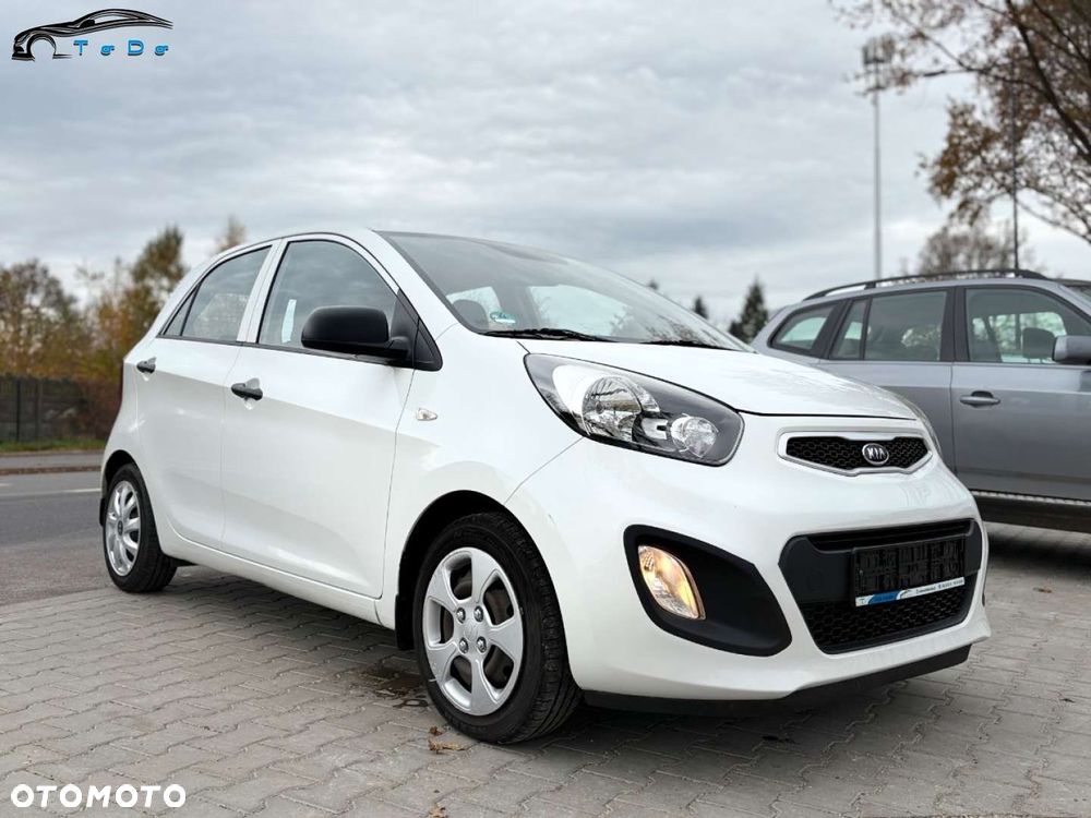 Kia Picanto 1.0 L - 6
