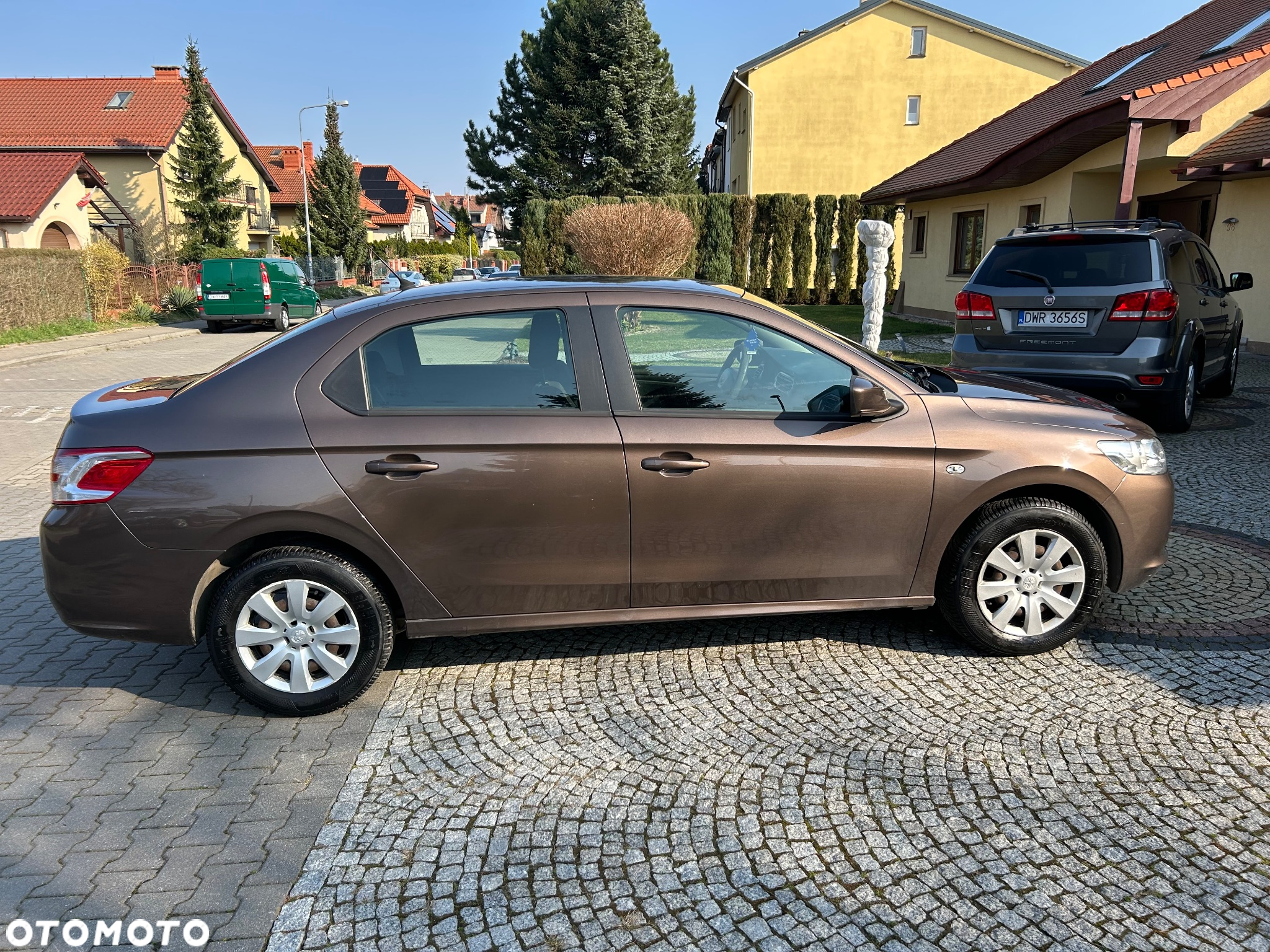 Peugeot 301 1.2 Pure Tech Active - 5