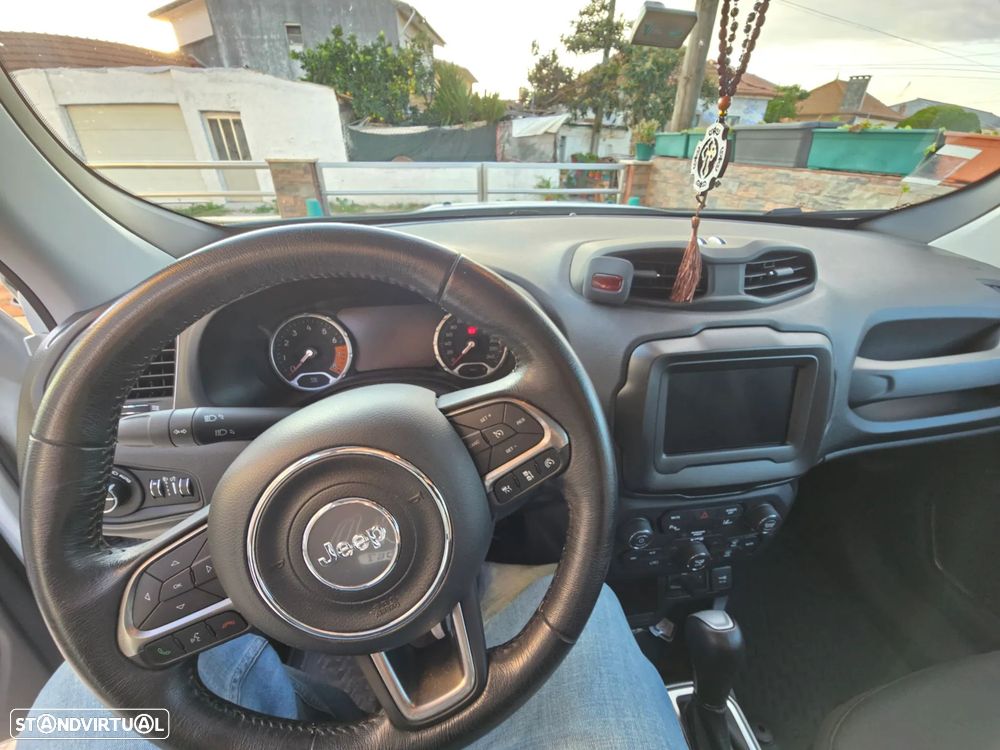Jeep Renegade - 6