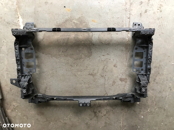 Audi Q7 OE 4M0805594E pas przedni wzmocnienie czołowe