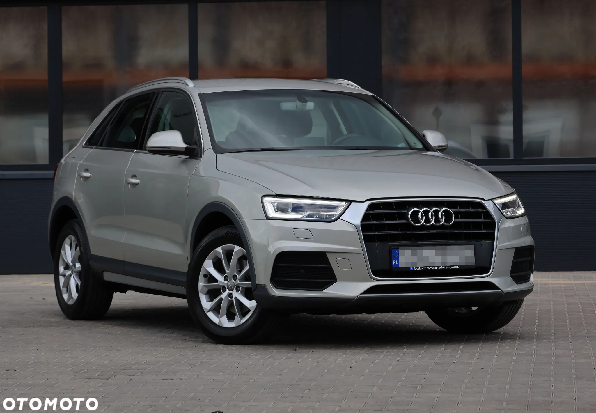 Audi Q3 1.4 TFSI CoD ultra Design S tronic - 3