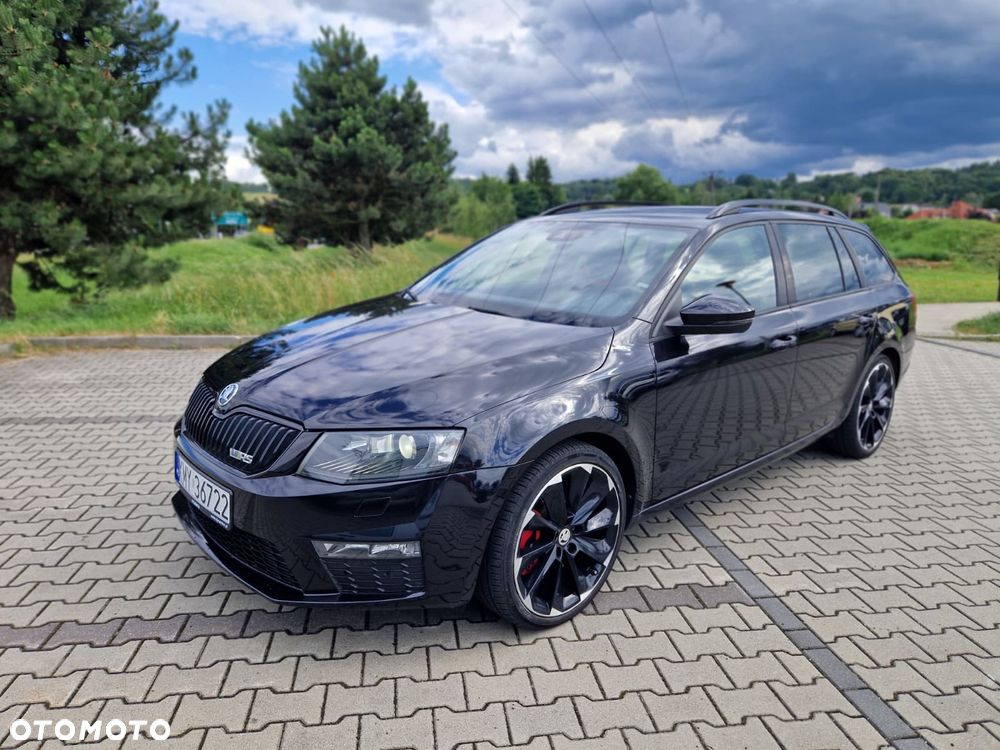 Skoda Octavia 2.0 TDI DSG RS - 1
