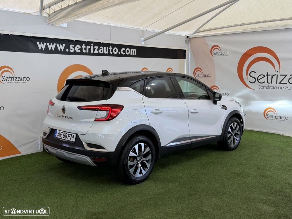 Renault Captur 1.3 TCe Exclusive EDC - 5