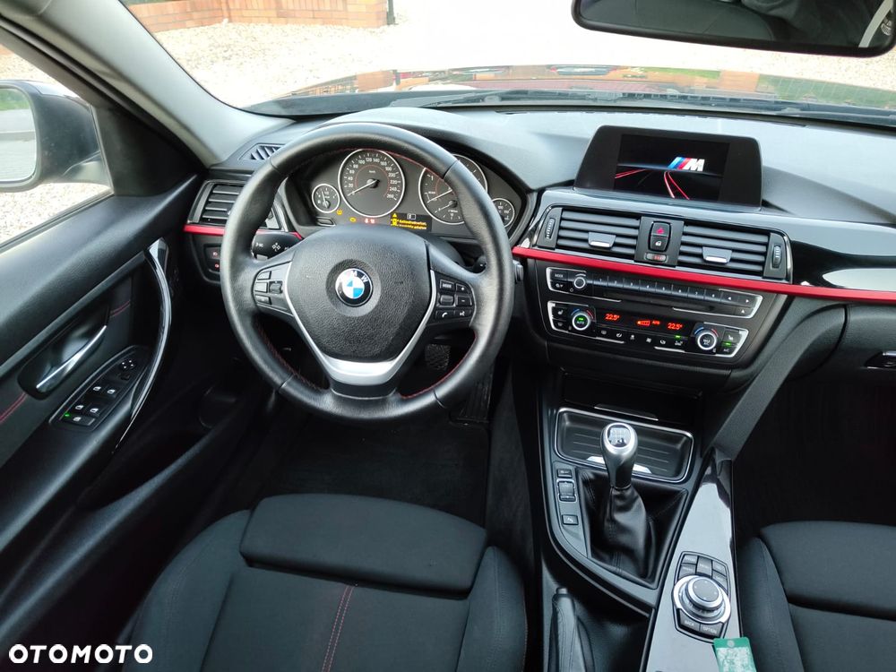 BMW Seria 3 320d Sport Line - 7