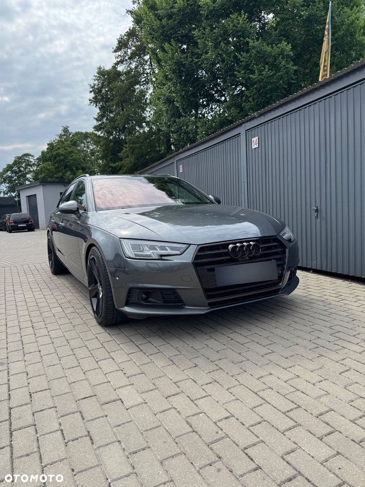 Audi A4 Avant 2.0 TDI S tronic - 36