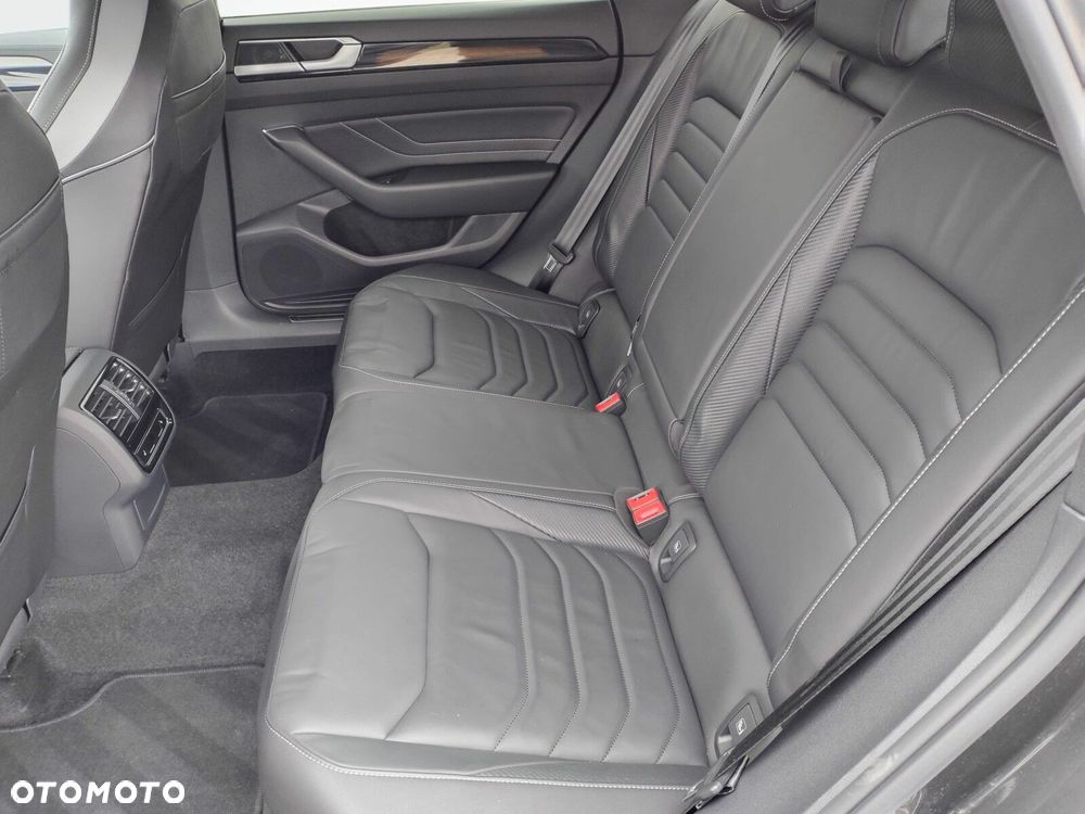 Volkswagen Arteon 2.0 TDI 4Motion R-Line DSG - 12