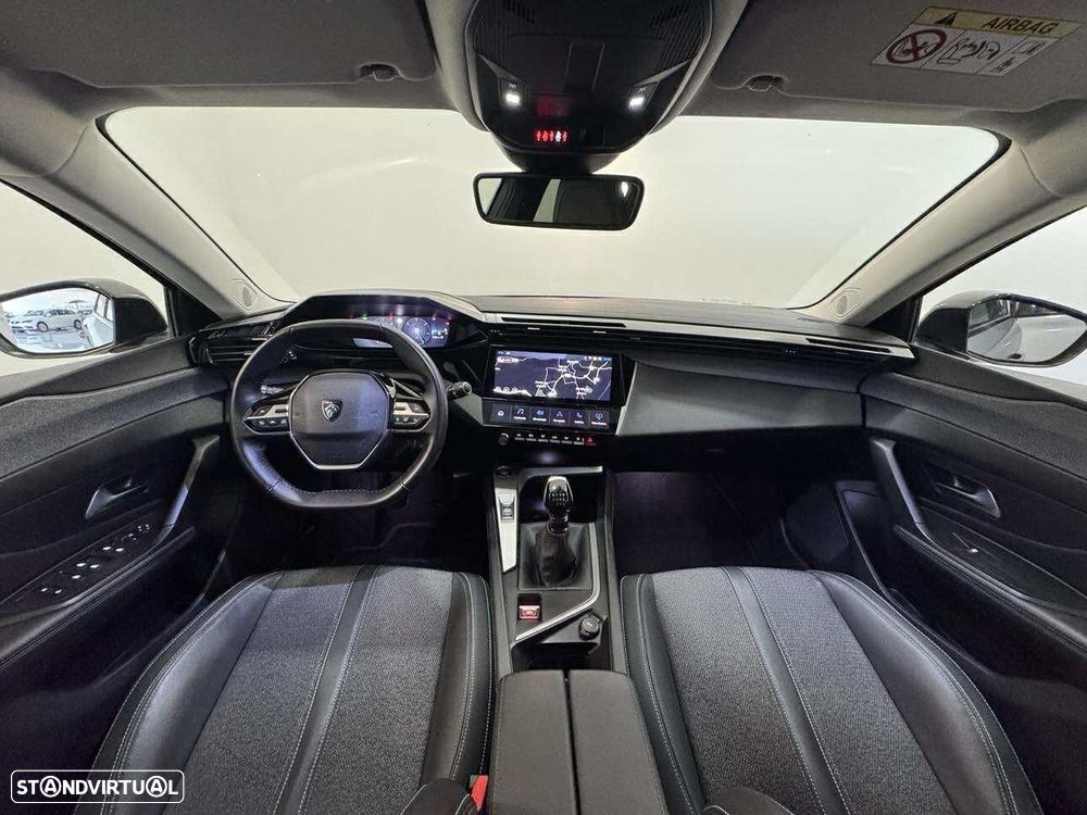 Peugeot 308 1.2 PureTech Allure - 10