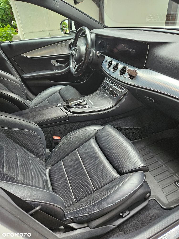 Mercedes-Benz Klasa E 220 d 4-Matic Avantgarde - 18