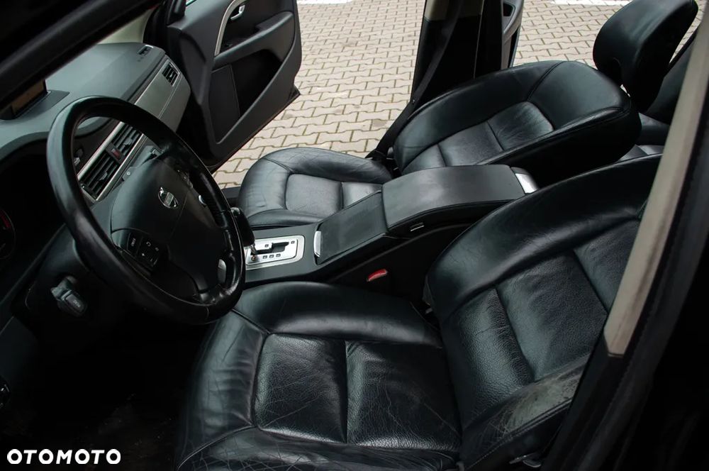 Volvo S80 2.4D Momentum - 33