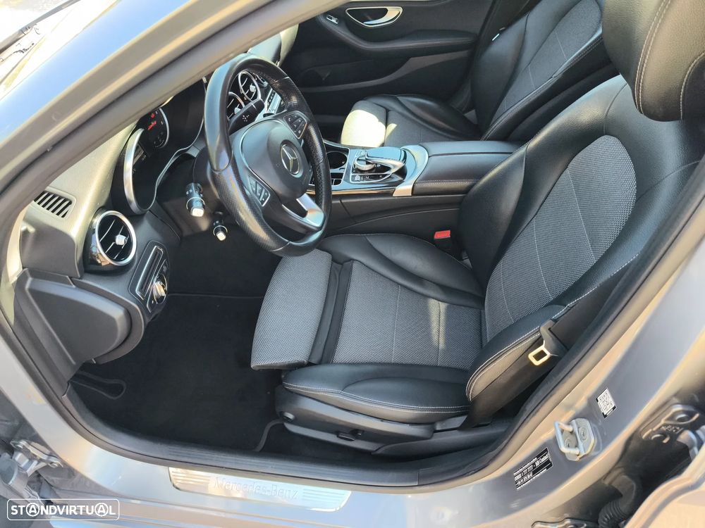 Mercedes-Benz C 220 d BE Edition AMG Line Aut. — fotografia 11