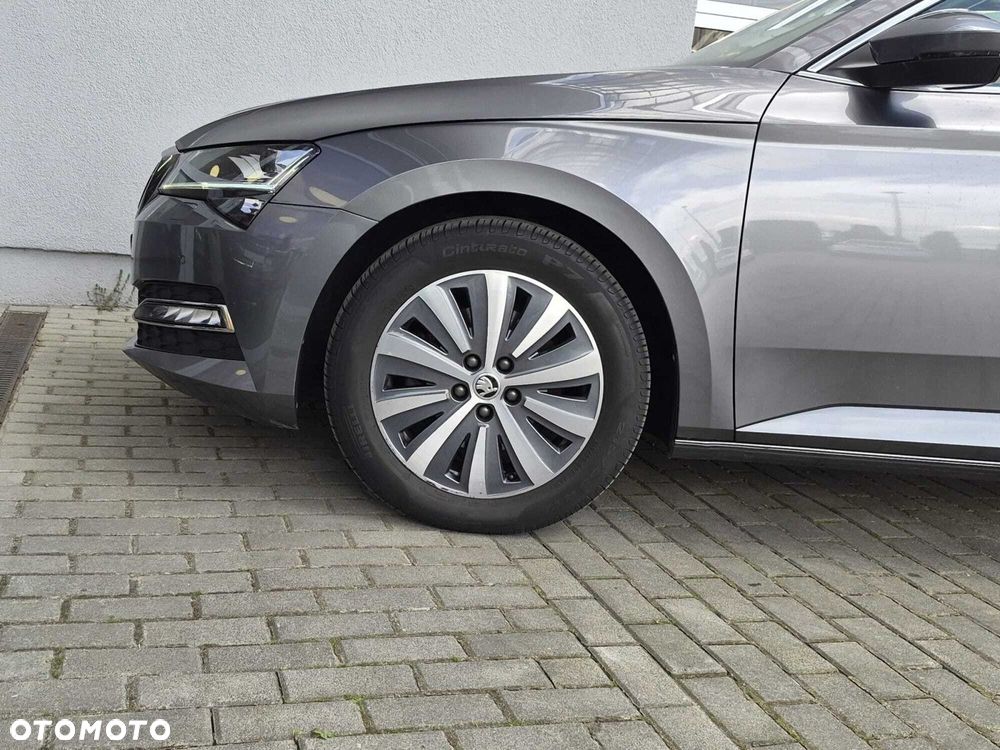 Skoda Superb 2.0 TSI Style DSG - 16