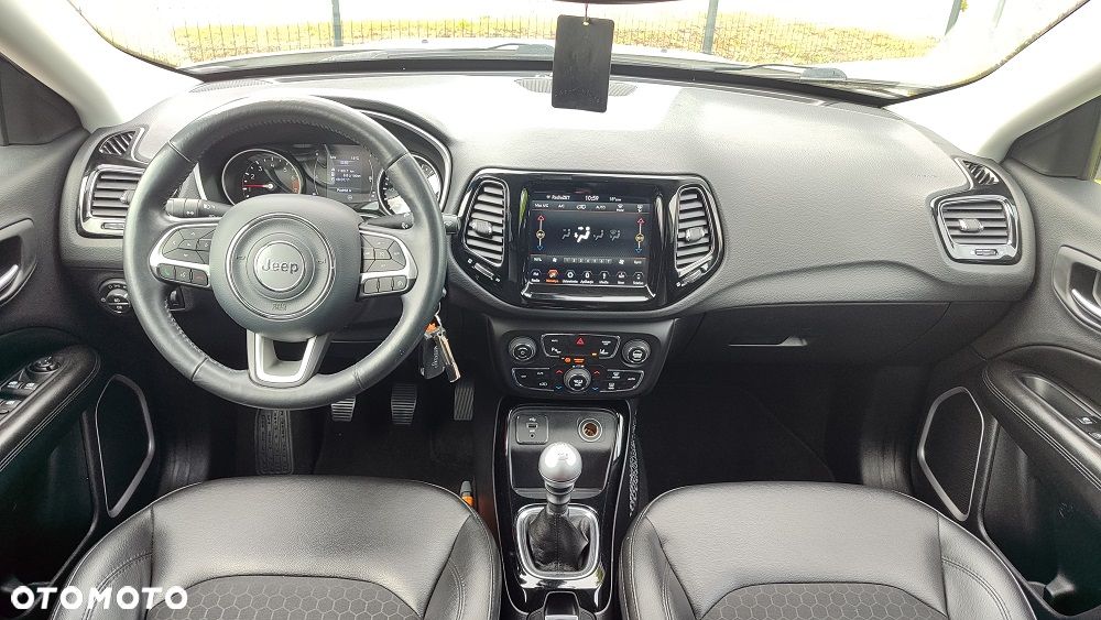 Jeep Compass 1.4 TMair Night Eagle FWD S&S - 31