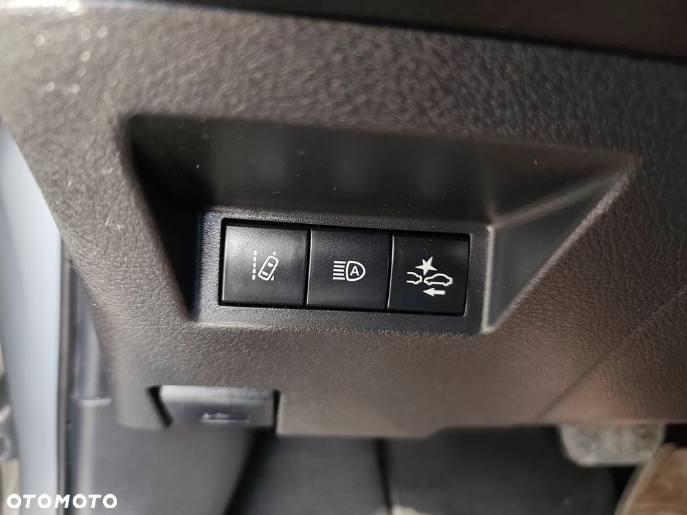 Toyota Yaris Hybrid 100 Premium EU6 - 29