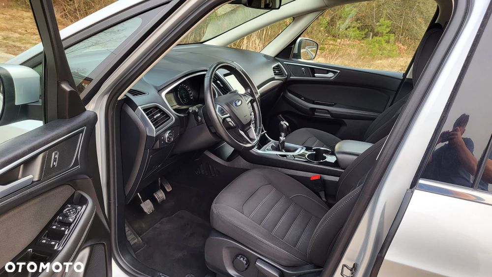 Ford Galaxy 2.0 TDCi Titanium - 40