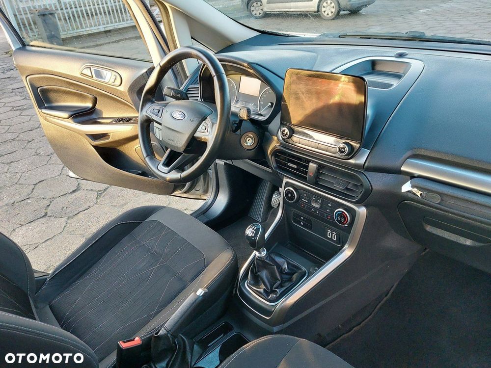 Ford EcoSport - 15