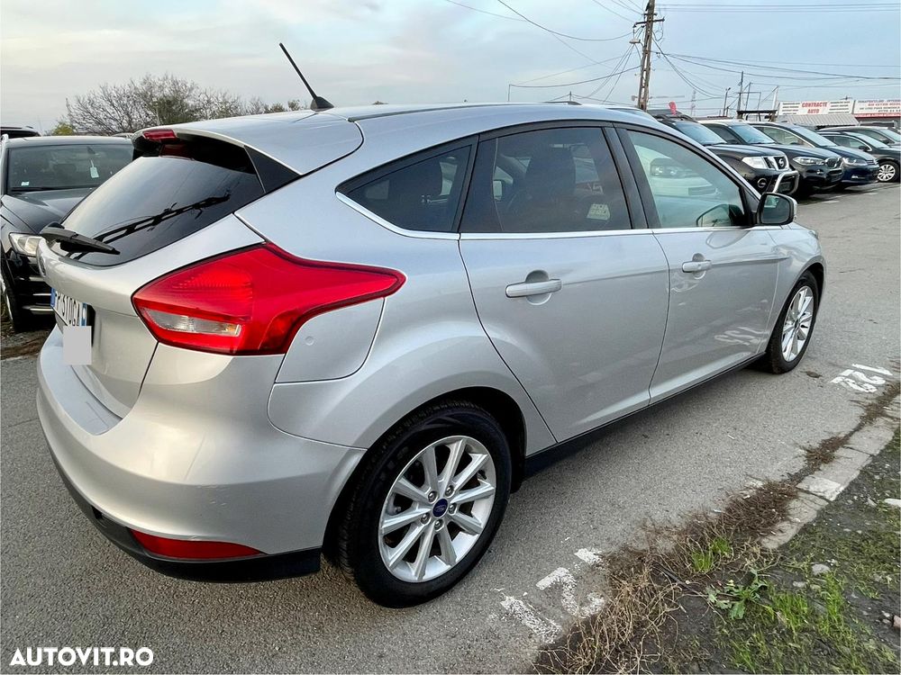 Ford Focus - 4