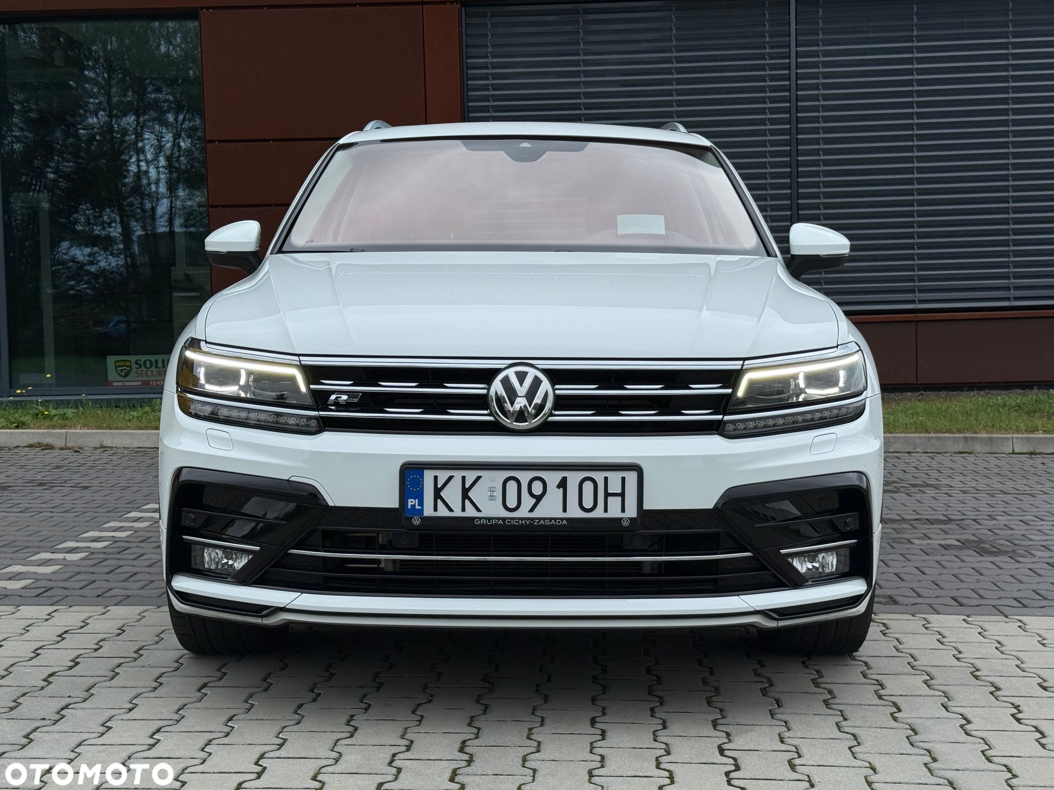 Volkswagen Tiguan 2.0 TDI SCR 4MOTION (BlueMotion Techn.) DSG Highline - 8