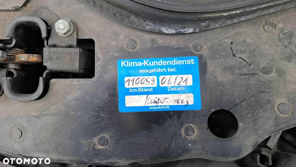 Mercedes-Benz Klasa E - 33