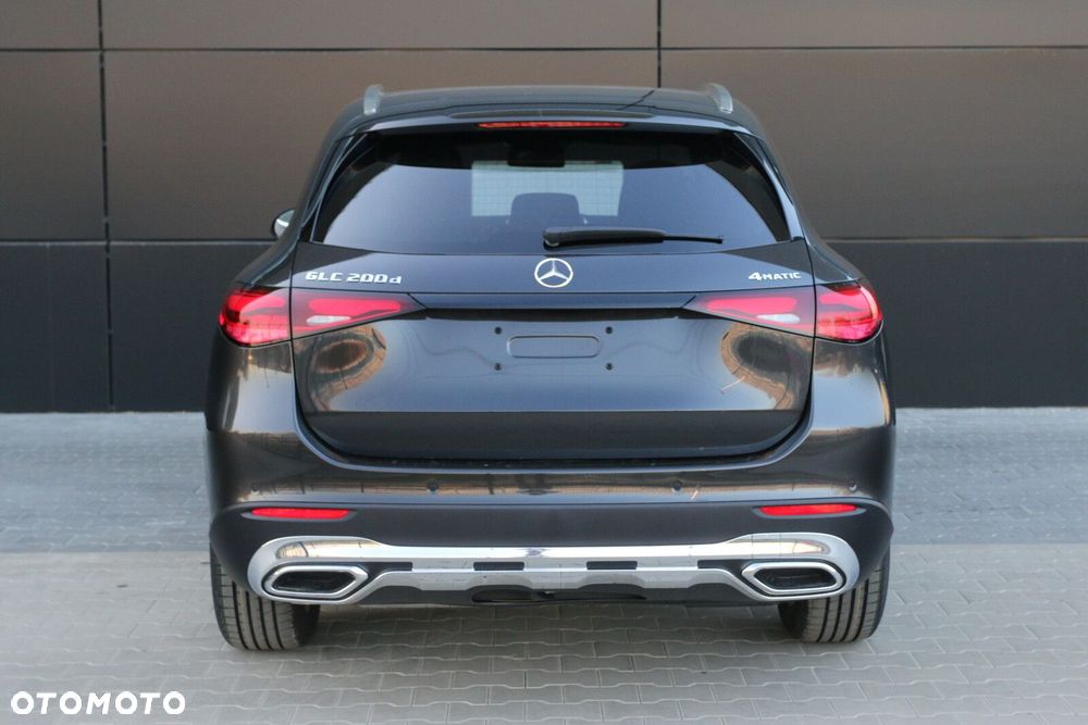 Mercedes-Benz GLC - 6