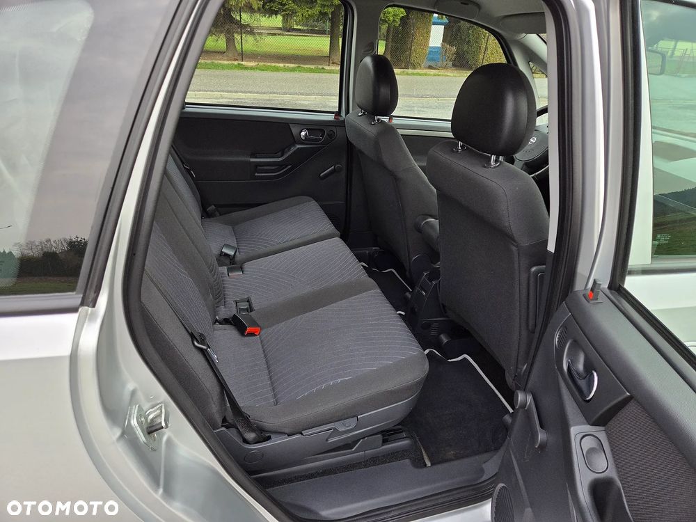 Opel Meriva 1.6 16V Innovation - 17