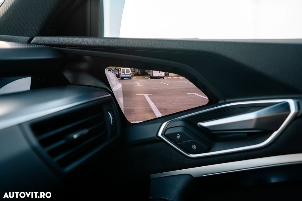 Audi e-tron - 35