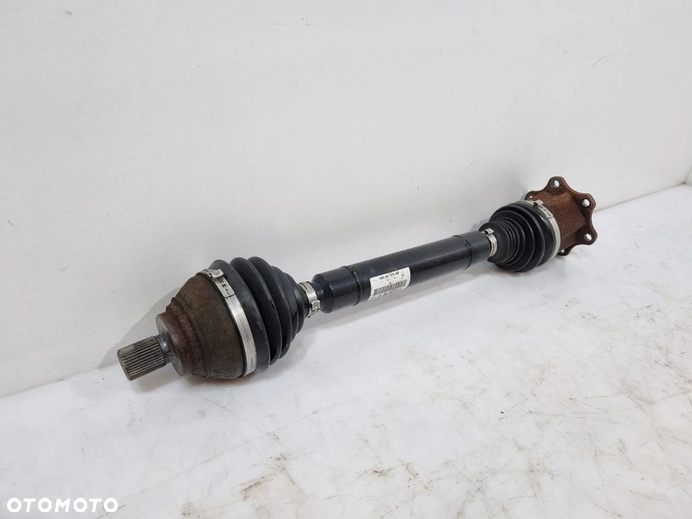 VW PASSAT B8 2.0 TDI 4MOTION 4X4 PÓŁOŚ PRAWA PRZÓD 3Q0407272BB - 2