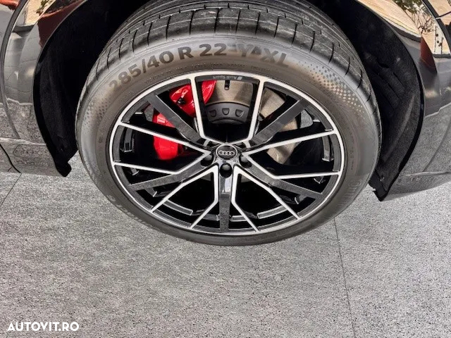 Audi Q8 55 TFSI e quattro Tiptronic PHEV - 14