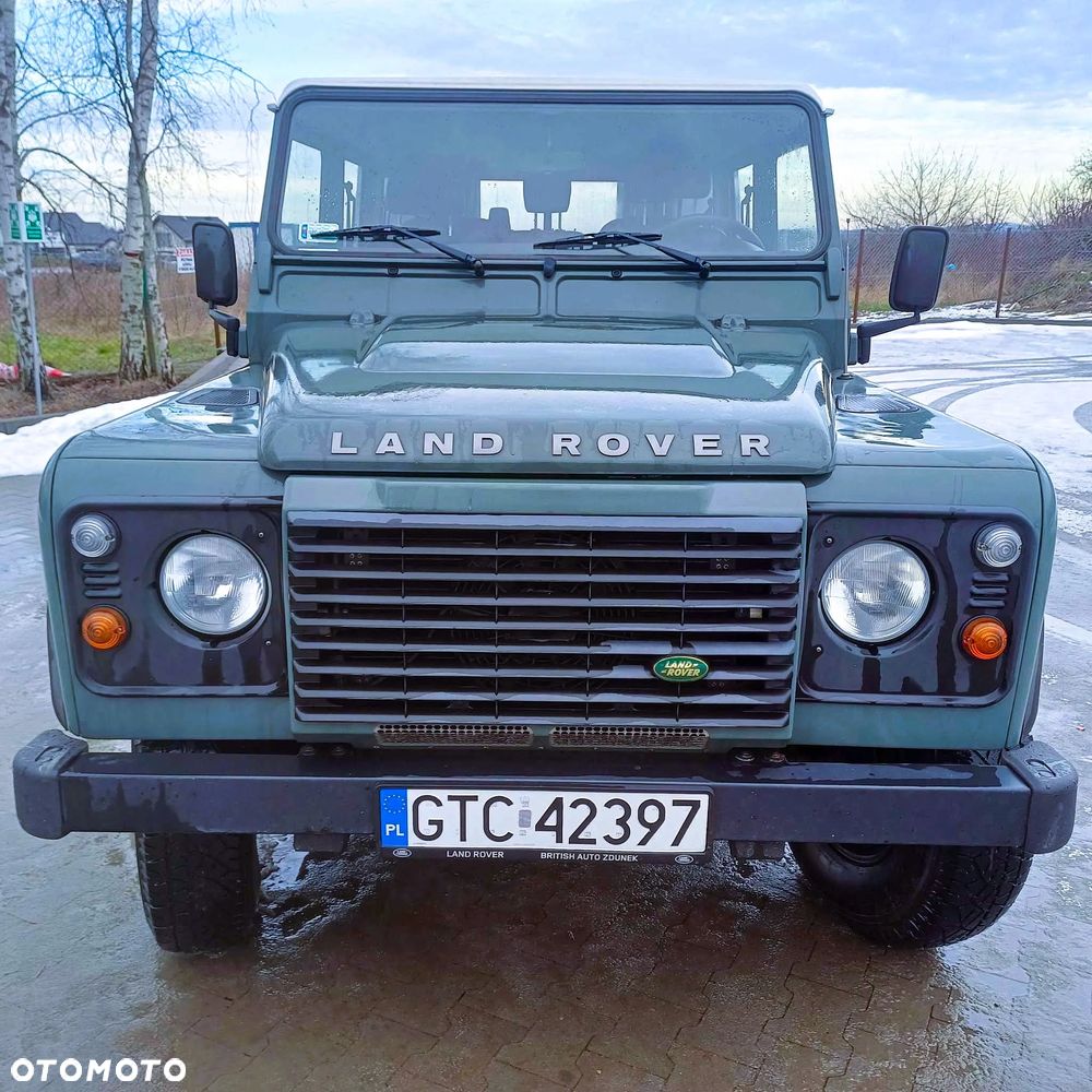 Land Rover Defender - 6