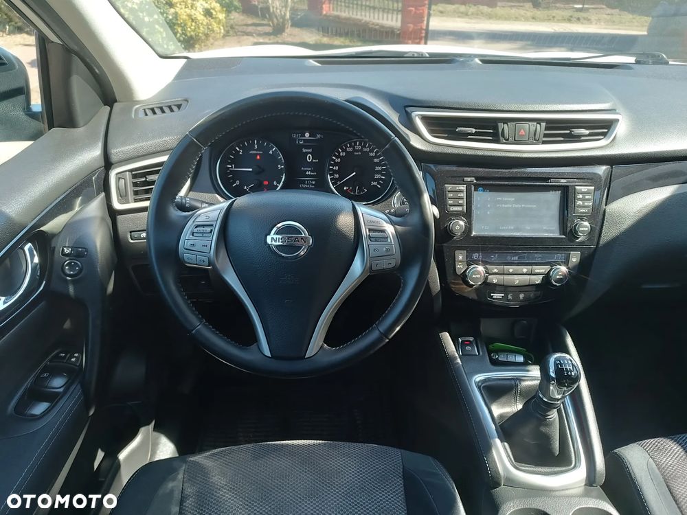 Nissan Qashqai 1.5 dCi N-Connecta - 21