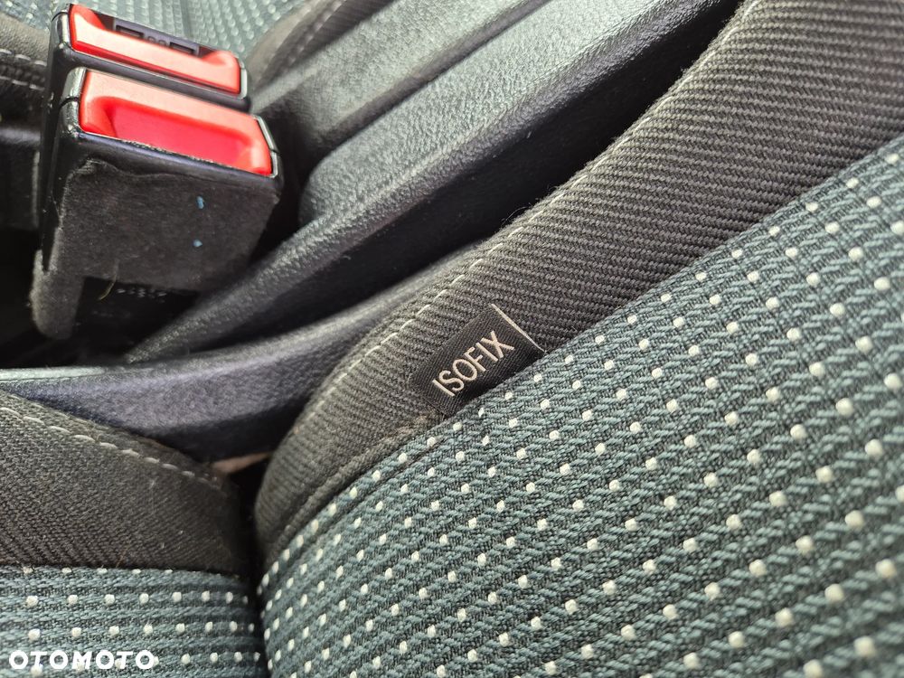 Ford S-Max - 9