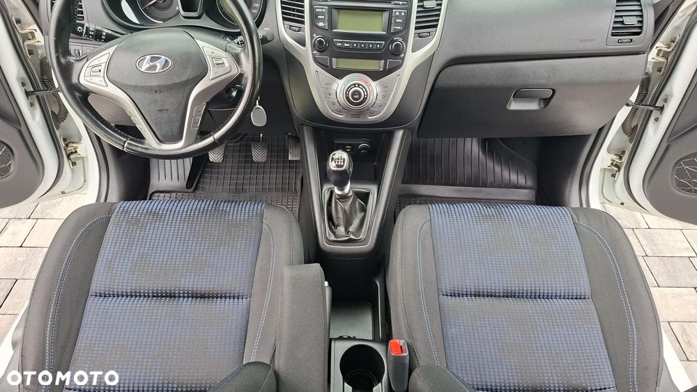 Hyundai ix20 - 12