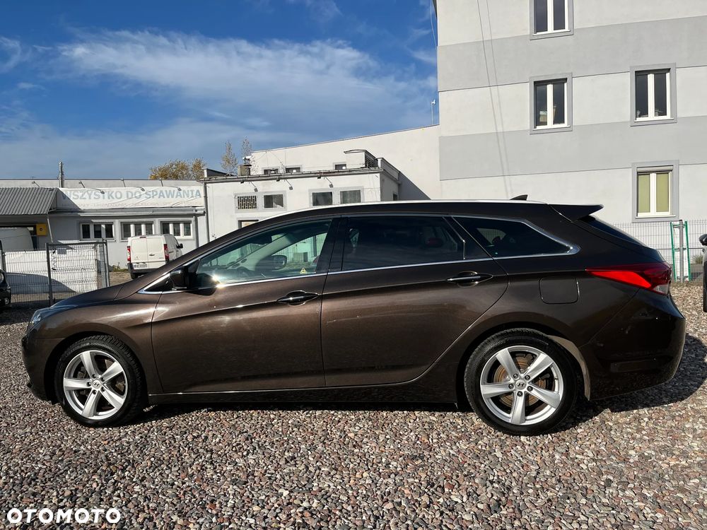 Hyundai i40 Kombi 2.0 Automatik Family+ - 8