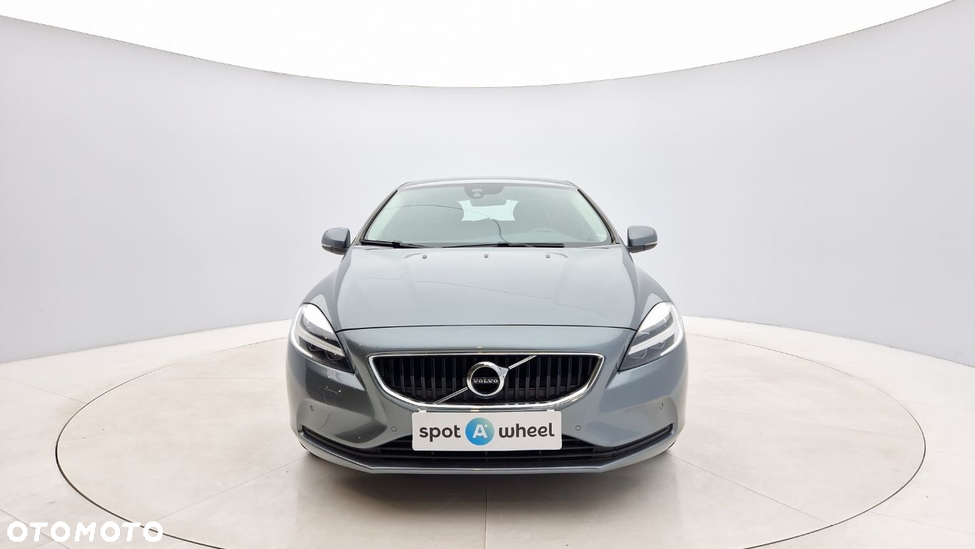 Volvo V40 - 13