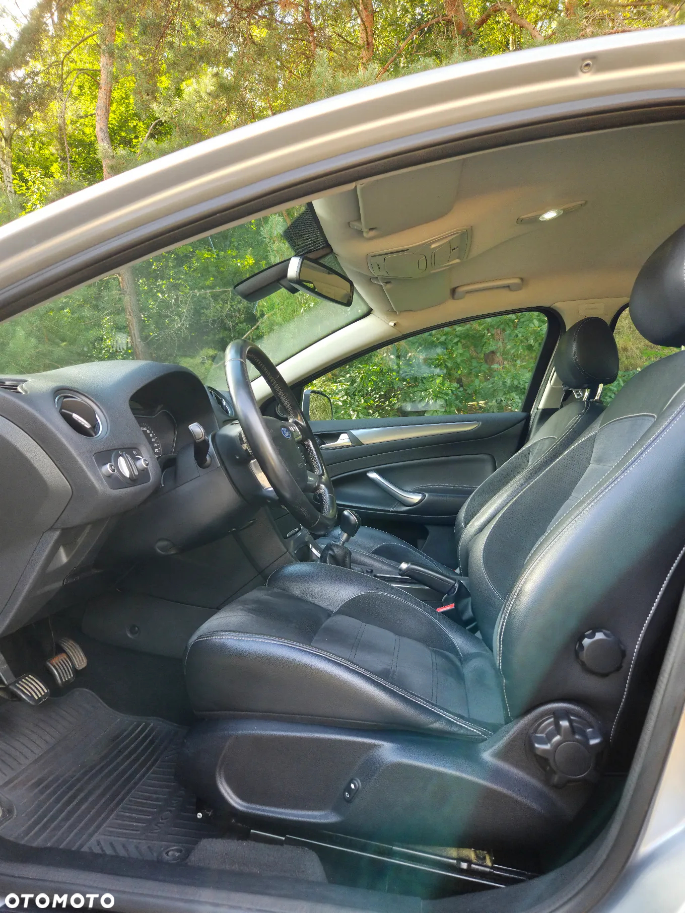 Ford Mondeo 2.0 TDCi Titanium - 10