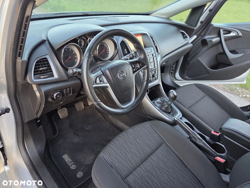 Opel Astra 1.4 Turbo Style - 12