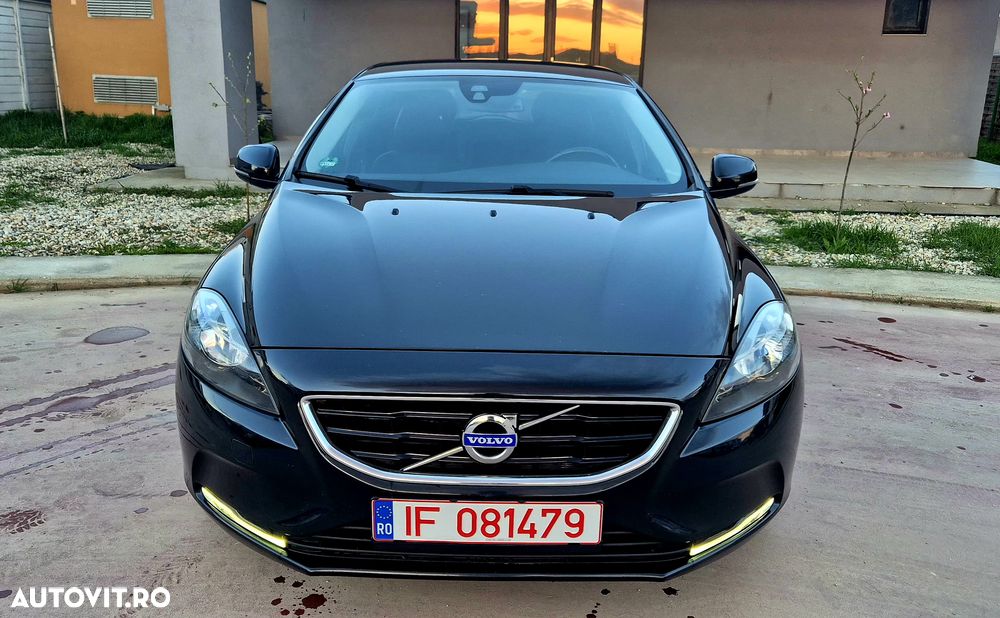 Volvo V40 - 12