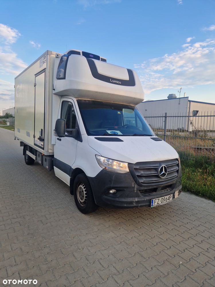 Mercedes-Benz SPRINTER - 1