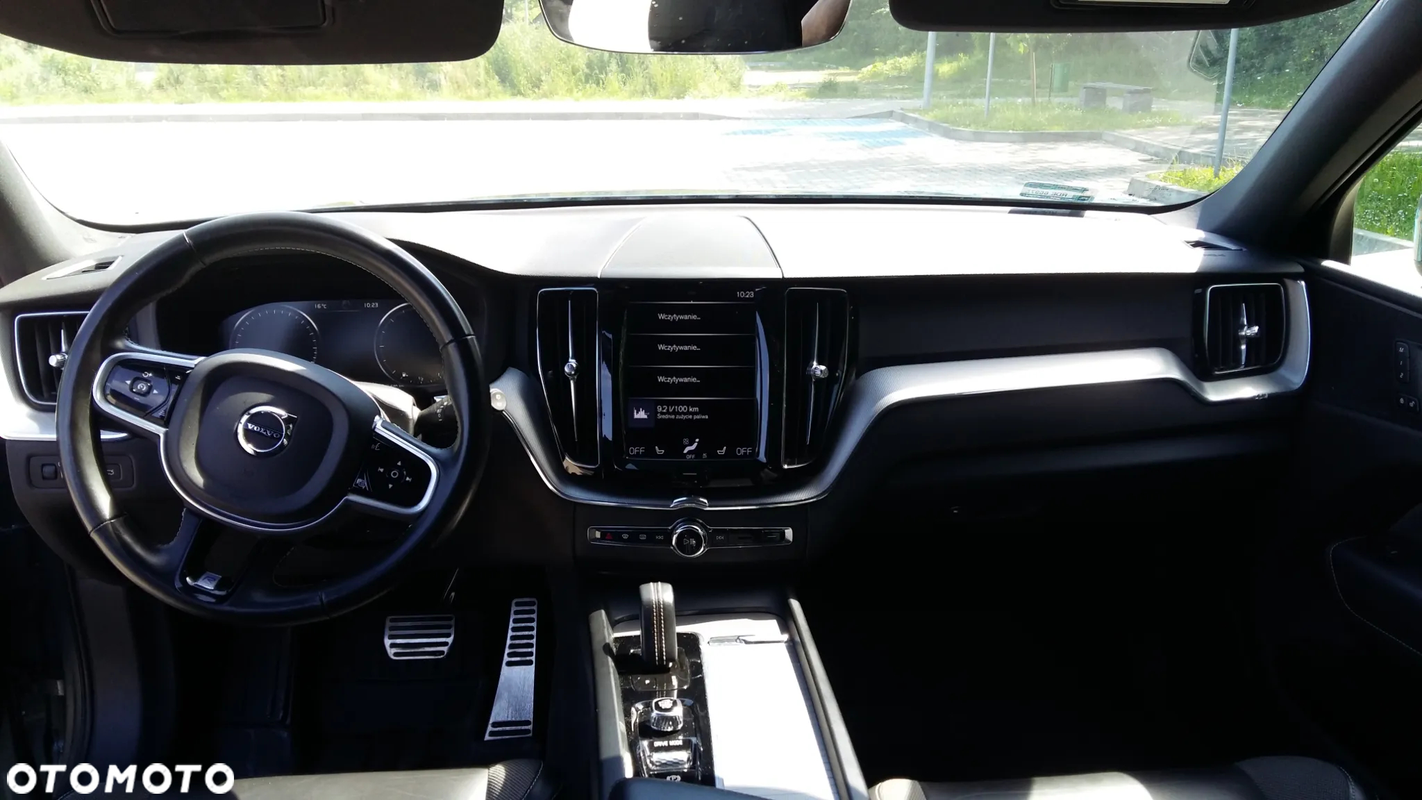 Volvo XC 60 D4 AWD R-Design - 6