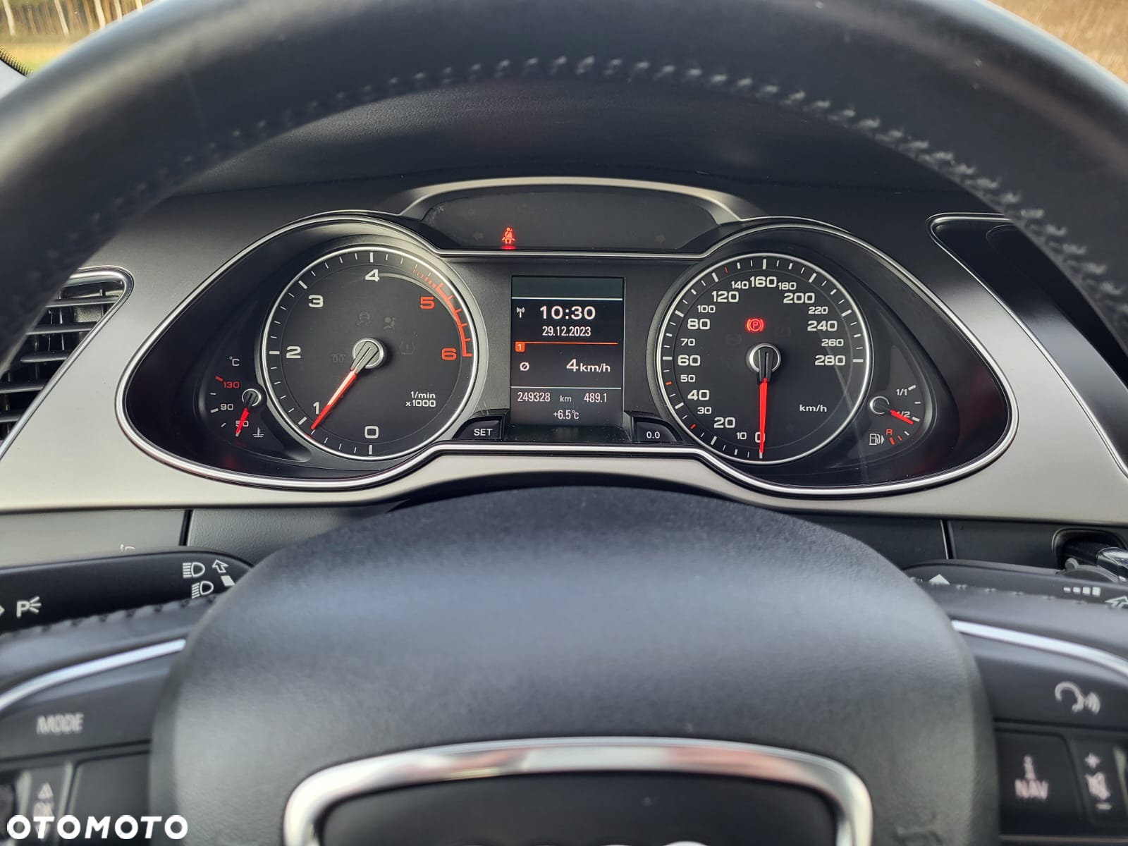 Audi A4 Avant 2.0 TDI DPF Ambition - 16