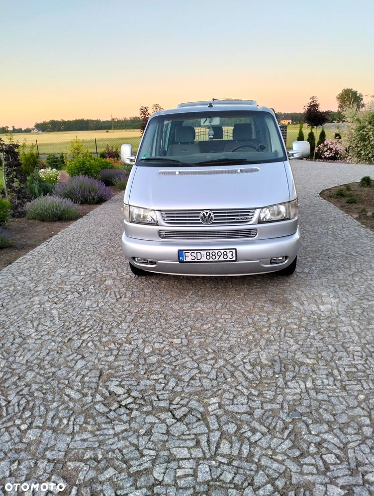 Volkswagen Multivan - 3