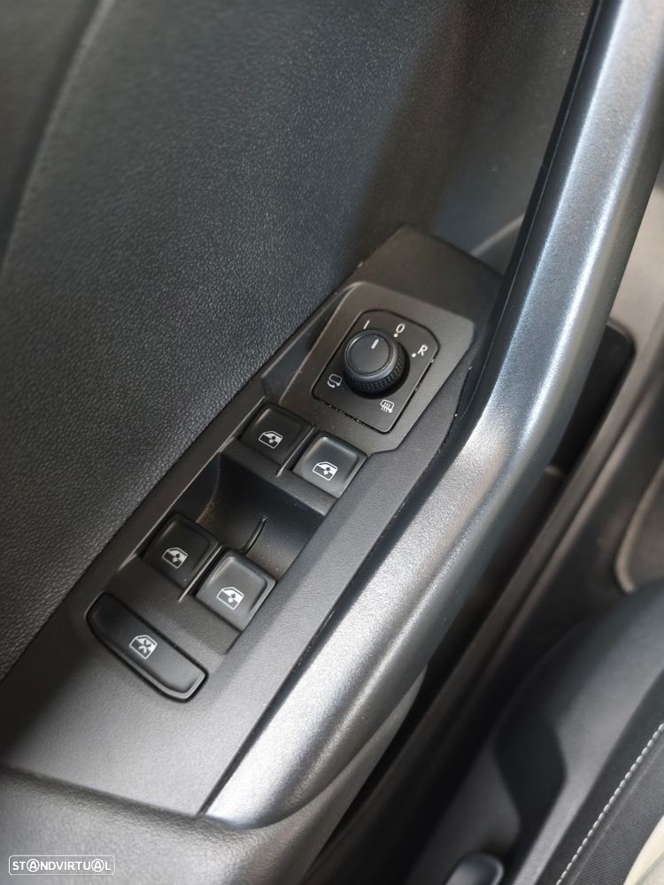 VW T-Cross 1.0 TSI Urban DSG - 20