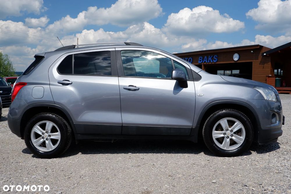 Chevrolet Trax 1.6 LS - 32