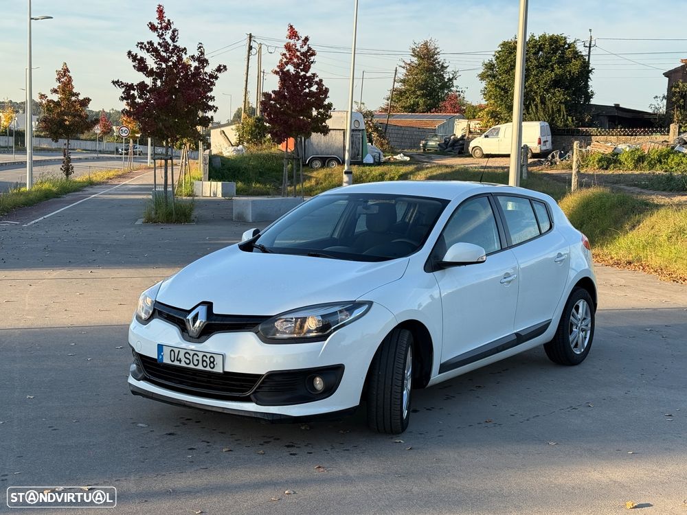 Renault Mégane 1.5 dCi Dynamique S - 4