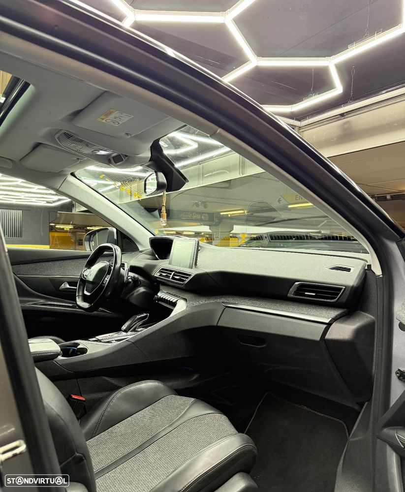 Peugeot 3008 PureTech 130 Stop & Start EAT6 Allure - 10