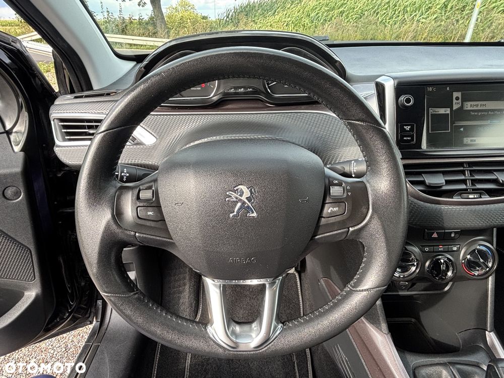 Peugeot 2008 PureTech 82 Style - 20